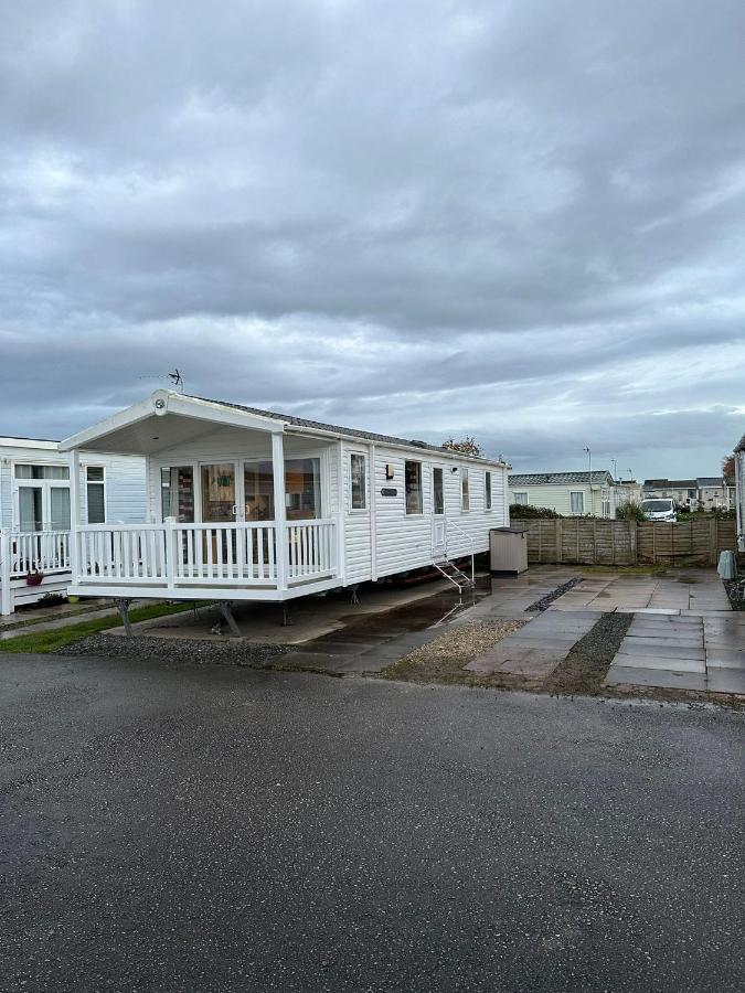 Luxurious 6 Berth Swift Bordeaux On Lyons Robin Hood Rhyl Villa Meliden Екстериор снимка