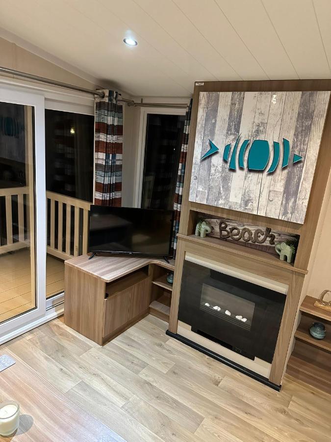 Luxurious 6 Berth Swift Bordeaux On Lyons Robin Hood Rhyl Villa Meliden Екстериор снимка